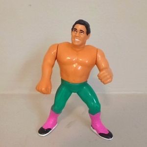 LOOSE WWF Hasbro series 6 TITO SANTANA "EL MATADOR" action figure